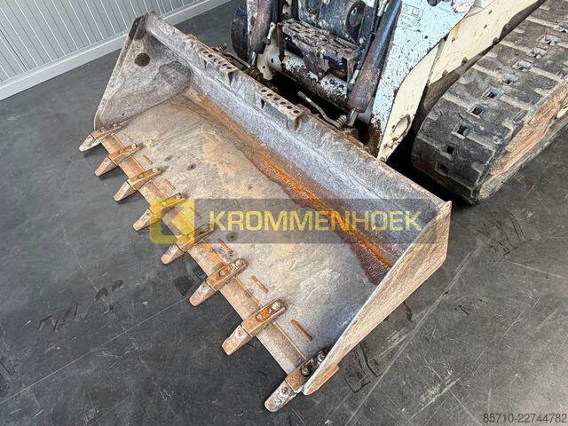 Guseničarski utovarivač Bobcat T 590