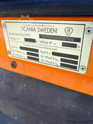 Standardni traktor jedinica SCANIA P320 6x2 śmieciarka Zoeller 2011