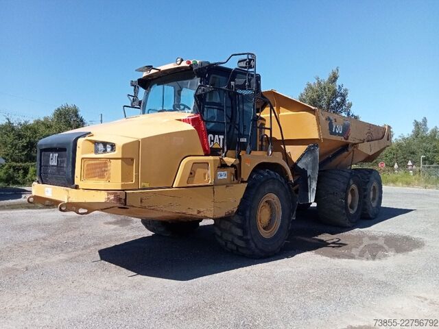 Camión volquete articulado Caterpillar 730