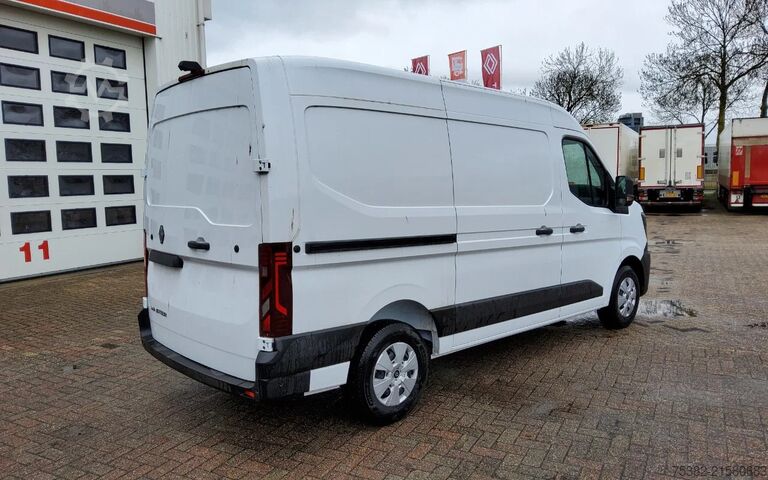 Furgoneta Renault Master 150.35  EURO 6  L2H2 GESLOTEN - BPM VRIJ
