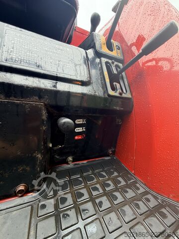 Traktor kompak Mitsubishi Mt 21