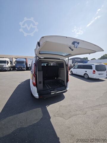 Kamp vozilo Ford Panama 2022 | Cambio manuale | Tetto a soffietto