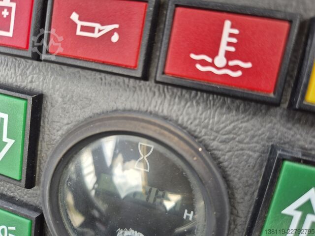 হুইল লোডার Giant G2500 X-TRA HD