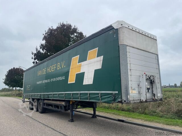 Schmitz SCS 24/L Tautliner / SAF Axles / Discbrakes / N...