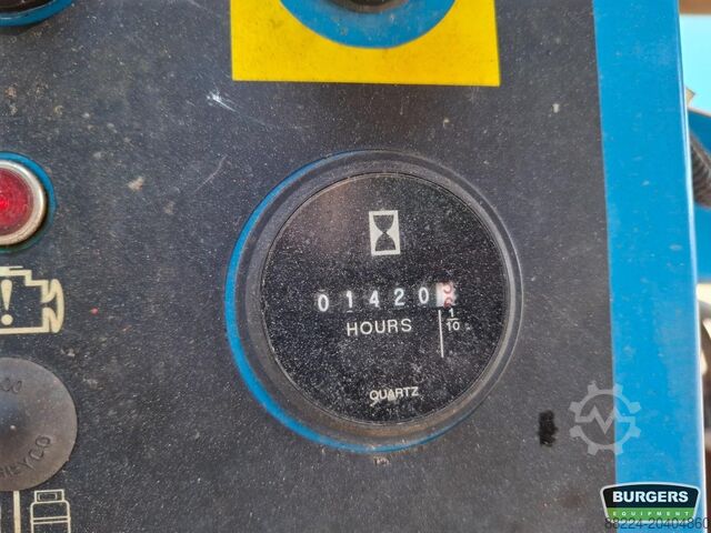 Aerial platform Genie S45