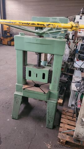 Shtyp vidë me dorë VEB Pressenwerk Morgenröthe PSGZ 25