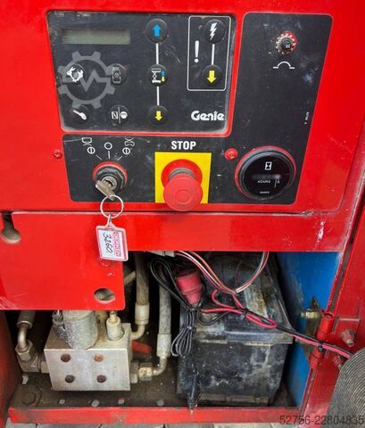 Elevador de tesoura Genie GS 4390 RT
