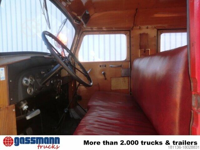 Tűzoltóautó Mercedes-Benz LAF 311 4x4 LF16, Feuerwehr