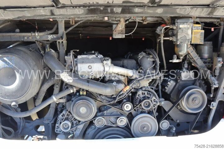 Reisebus Neoplan Skyliner L P06