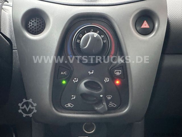 Furgoneta PEUGEOT 108 Active,Klimaanlage