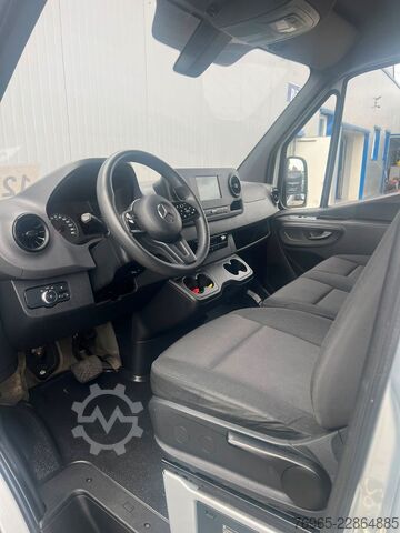 Kombi s visokim krovom MERCEDES-BENZ Sprinter 215 9G-TR HOCH+LANG KLIMA 3-SITZ KAMERA