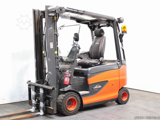 Električni 4 -kolesni viličar Linde E 30/600 RHL-01  387