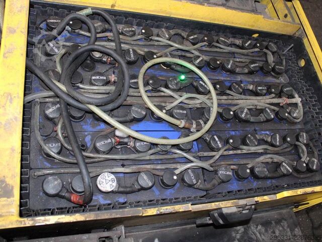 Elektriskais 4 riteņu iekrāvējs Hyundai 16 B-9