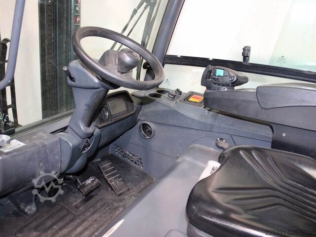 Elektriskais 4 riteņu iekrāvējs Mitsubishi FB 45 2   2SP450