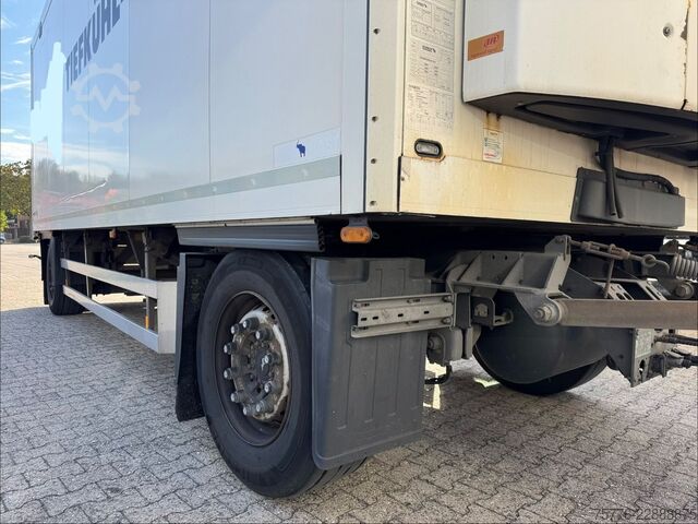 Reefer trailer SCHMITZ CARGOBULL AKO 18/7.4 FP  60 Cool Thermoking SLX100