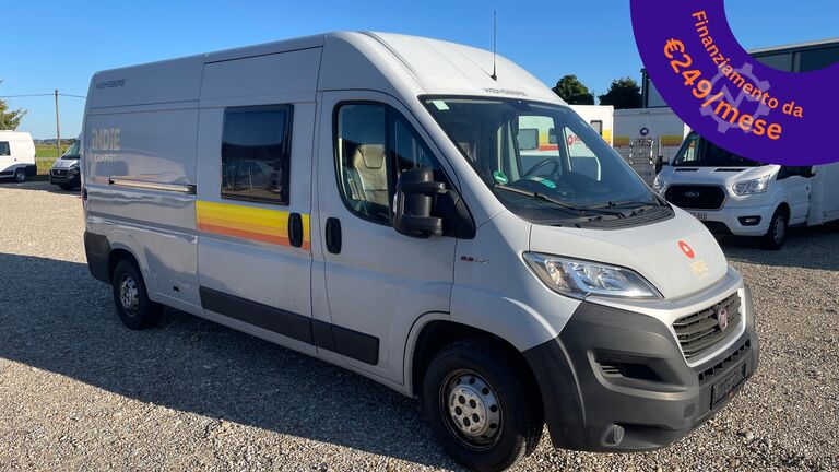 קראוון/קמפר Fiat Weinsberg Carabus 600 K | 4 Posti Letto | Completamente Attrezzato