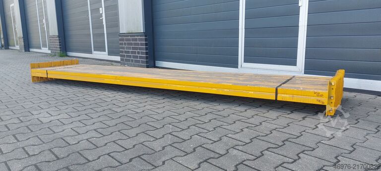 Korkean hyllyvaraston kuormalavahyllyjen kulkeminen META Thyssen  K: 100 x 50 mm lichte Weite: 3.600 mm