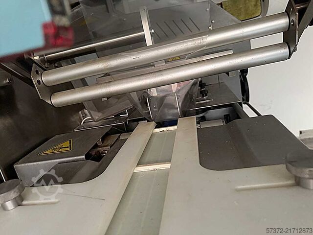 Horizontal Flow Wrapping Machine PFM Spa BORA