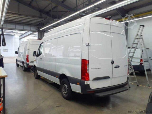 Van Mercedes-Benz Sprinter 317 CDI,L2H2,Automatik,Kamera,Navi