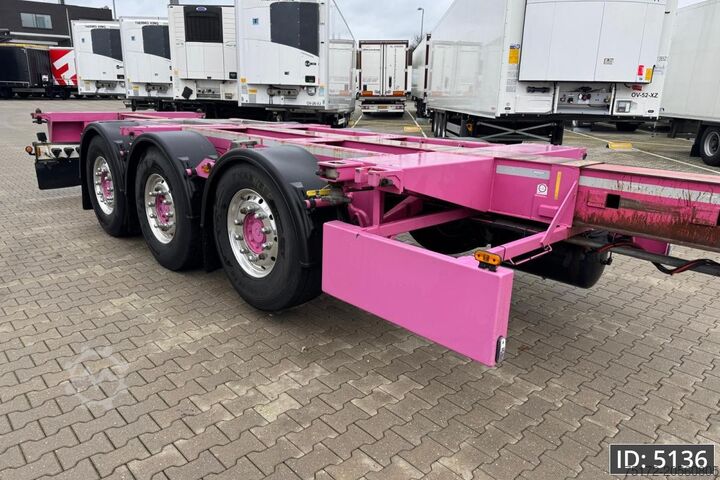 Container transportation Broshuis 3UCC-39/45 Multi / 2x Extandable / 2x Lift Axle