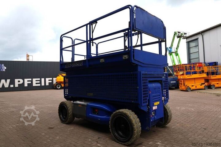 Ножничный подъемник JLG 4069LE Electric, 14.2m Working Height, 360kg Capac