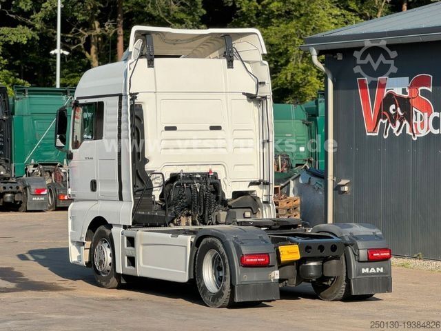 Đầu kéo tiêu chuẩn MAN TGX 18.460 4x2 Blatt/Luft Retarder NAVI Klima