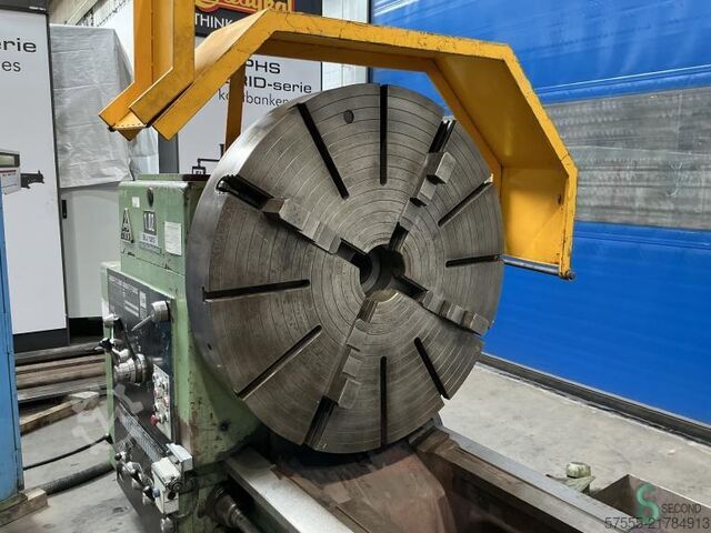 Máy tiện ngang TOS SU 125x8000mm năm 1991 TOS SU 125x8000mm