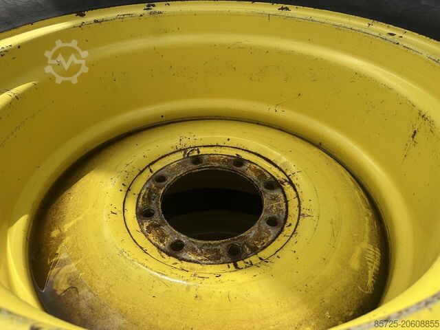 Wheel with tyre SET banden 30.5 X LR32 - Nieuw