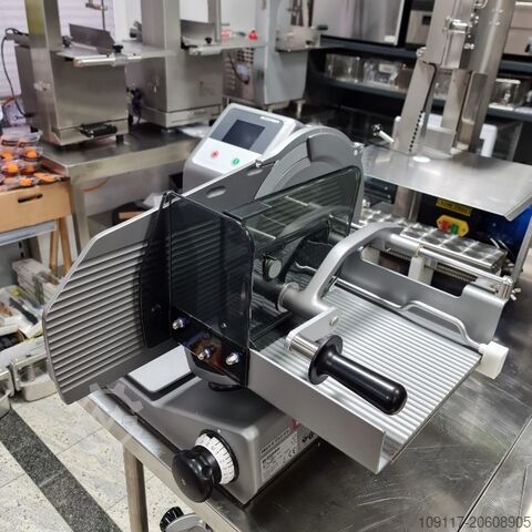 Stroj za preradu mesa Bizerba VS12 W