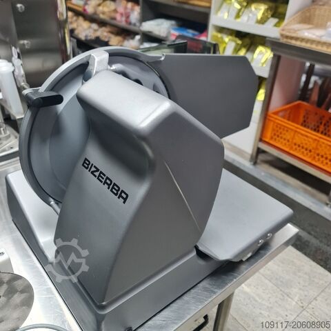 Stroj za preradu mesa Bizerba VS12 W