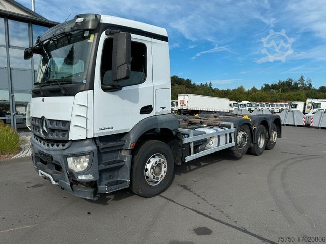 Șasiu de camion MERCEDES-BENZ Arocs 3243 8x2