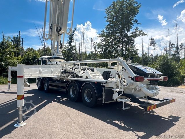 Betona sūknēšanas kravas automašīna VOLVO FMX 500 8x4 SWAN 47m Betonpumpe EuromixMTP