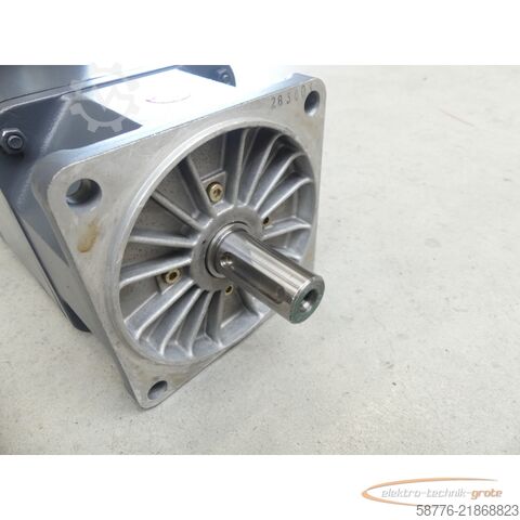 وحدة تحكم Siemens 1FT3070-0AF61-9-Z Servomotor SN: EH264283003018 - Z = A22