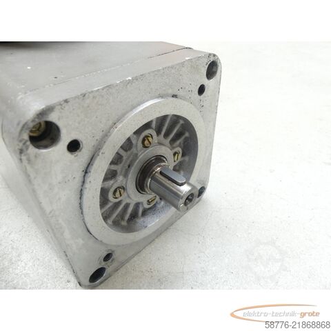 Stýrieining Siemens 1FT5071-0AF02-0 - Z Permanent Magnet Motor SN:E8H61677401011