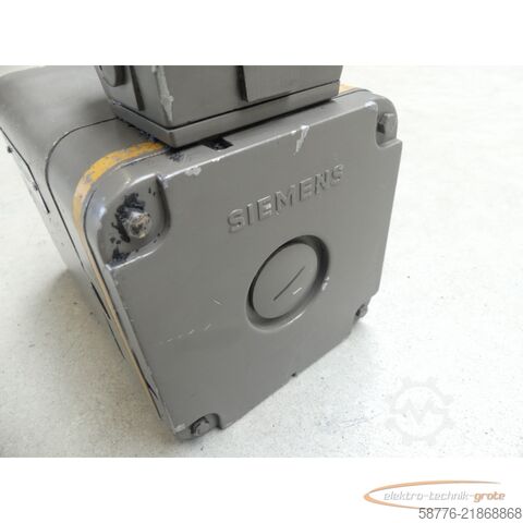 Stýrieining Siemens 1FT5071-0AF02-0 - Z Permanent Magnet Motor SN:E8H61677401011
