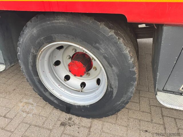 Carro de bombeiros Mercedes-Benz 1320 **FIRETRUCK-19.617Km-POMPIER**