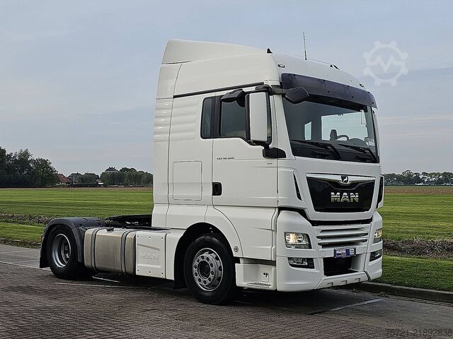 标准-SZM M.A.N. 18.460 TGX XLX MANUAL