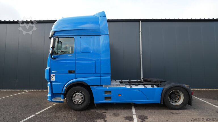 Standartinis-SZM DAF XF 480 SSC tractor unit