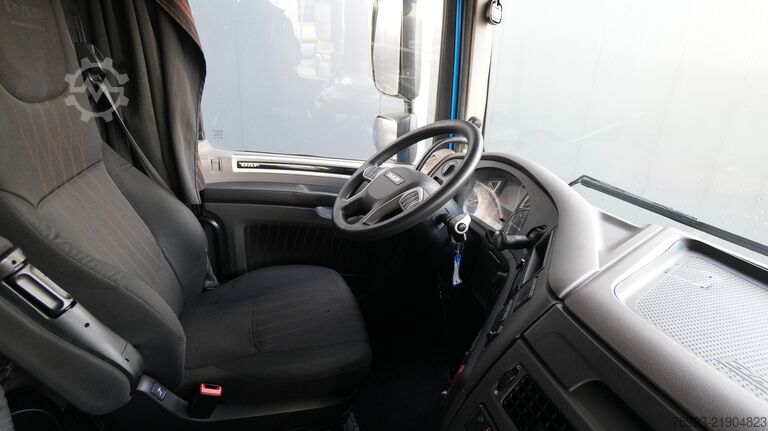 Standartinis-SZM DAF XF 480 SSC tractor unit