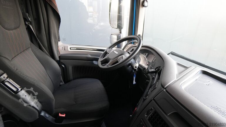 Standartinis-SZM DAF XF 480 SSC tractor unit