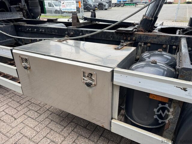Transporte de contenedores DAF XF105-460 Manual, Retarder, 10 Wheels