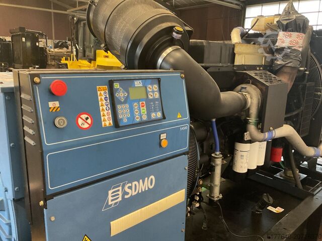 集合体 Volvo 1242GE