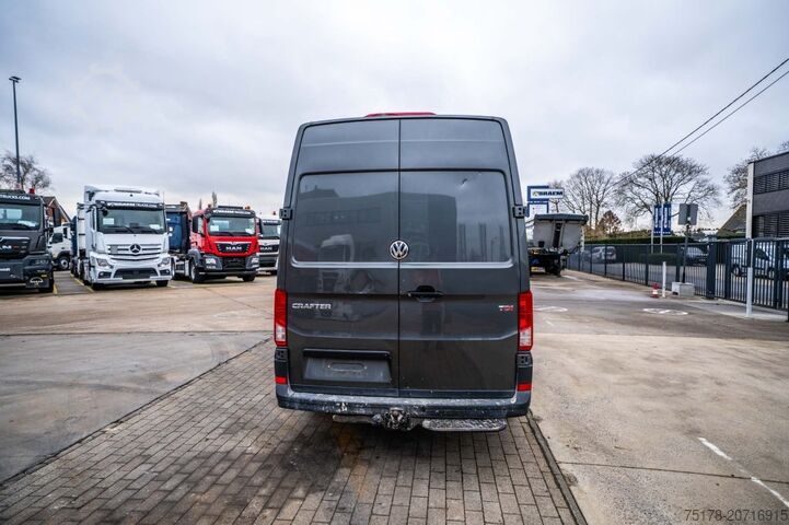 VW CRAFTER 2.0 TDI - 70 536 km VW CRAFTER 2.0 TDI - 70 536 KM