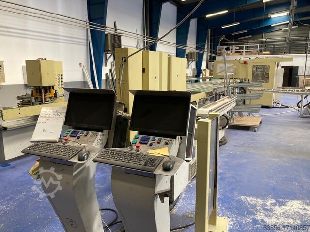 4 Köpfe horizontale Schweißmaschine CNC und automatische Entgratung CNC SOENEN Q4 BFP SOENEN HENDRIK Q4 et BFP