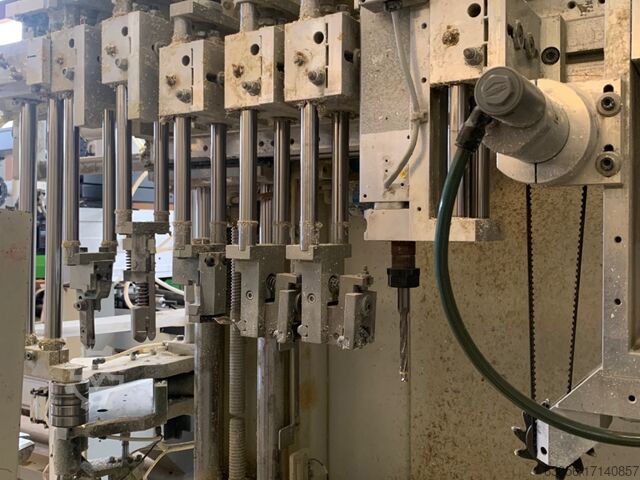 4 Köpfe horizontale Schweißmaschine CNC und automatische Entgratung CNC SOENEN Q4 BFP SOENEN HENDRIK Q4 et BFP