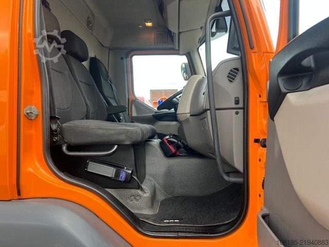 Camion équipé d'une grue DAF LF 230*Palfinger Kran PK5.501 Solid+Funk+Greifer
