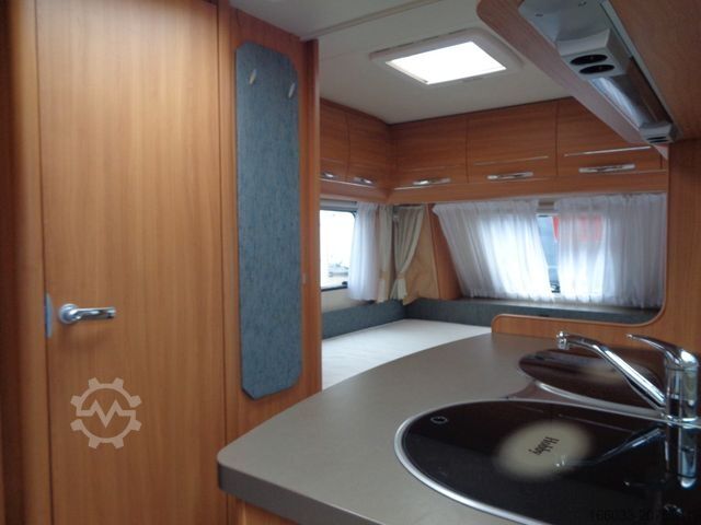 Karavāna HOBBY de luxe 490 UL *Mover*Vorzelt*Fahrradträger*