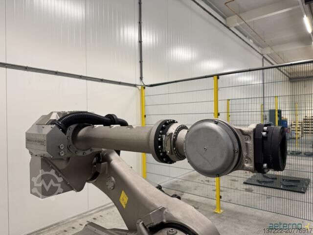 Robot reacondicionado con 1 año de garantía FANUC R-2000iC/210WE