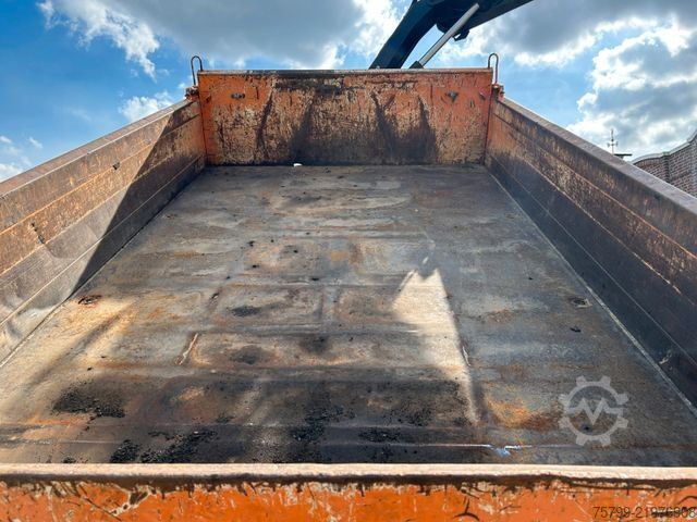 Trīspusējs kravas pašizgāzējs MAN 18.320 3Skipper mit HIAB 111 Kran + Greifer