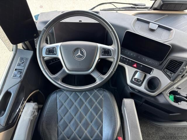 Standarta vilcējs  Actros 1853LL ÖLRETARDER